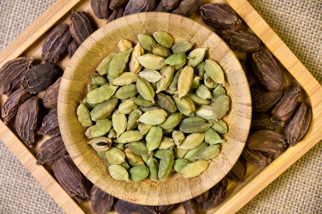 6 Amazing Health Benefits of Cardamom
